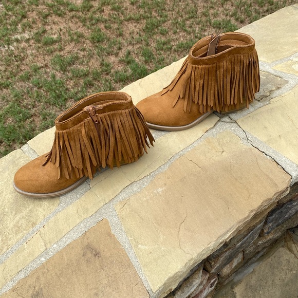 Soda Ankle Boots with Fringe worn a few times in Good Condition - Picture 3 of 9